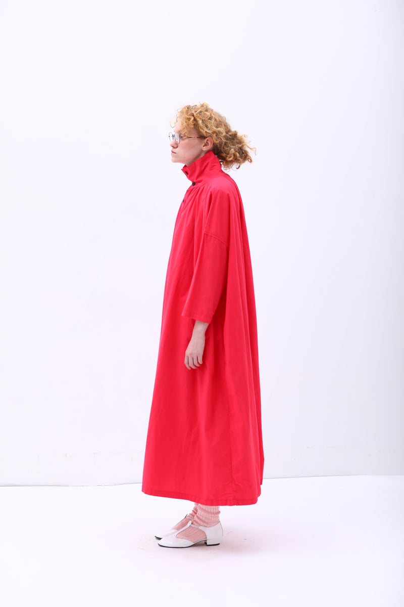 HIGH COLLAR GATHERED DRESS